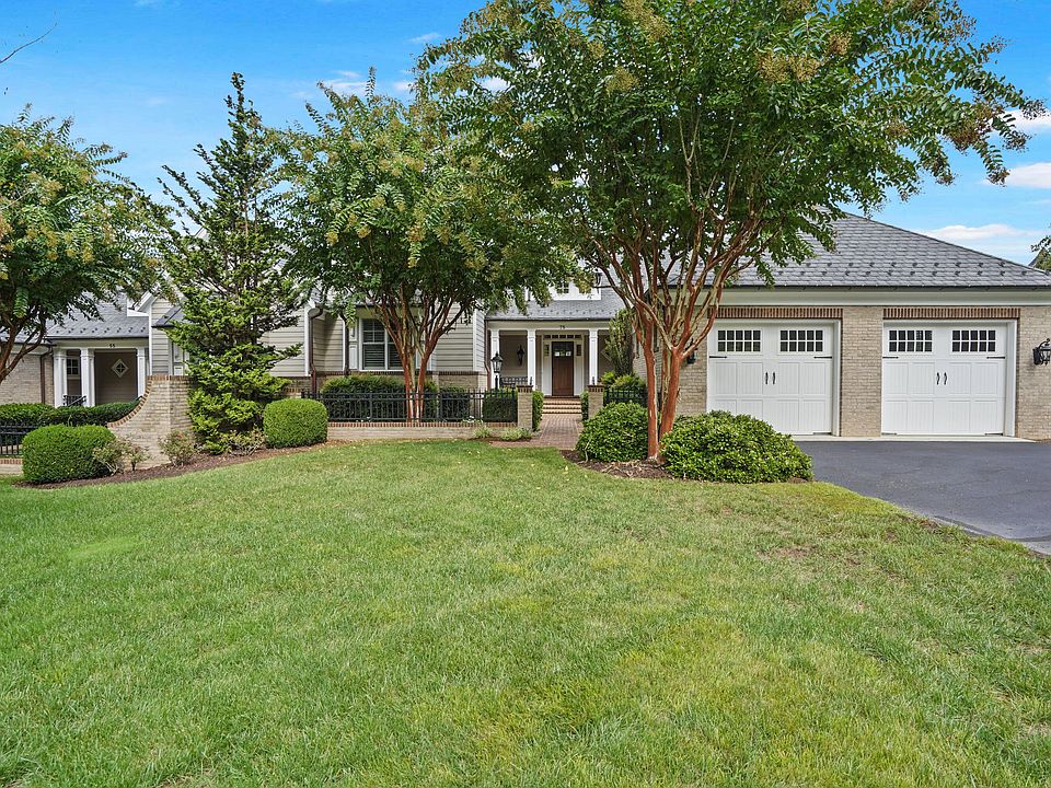 1st image of 75 Grande Villa Dr
