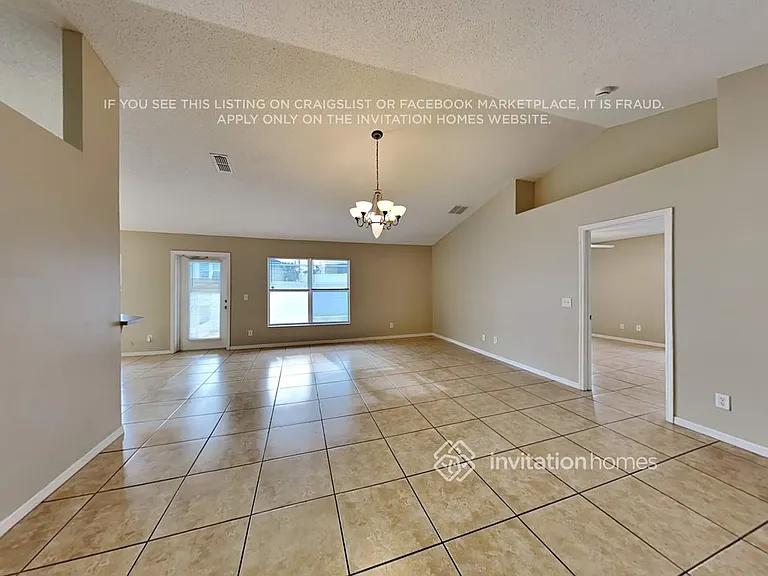 453 Peace Ct — Photo 5