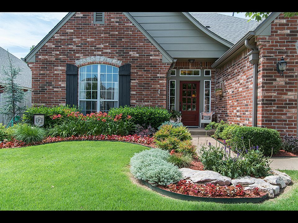 Beautiful Landscaping!