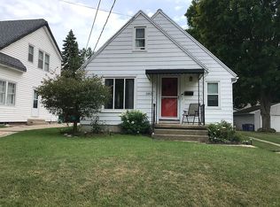 1162 6th St NW, Grand Rapids, MI 49504