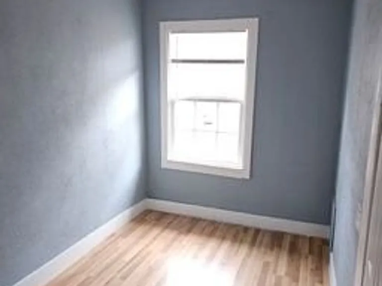 13639 La Salle Blvd — Photo 34