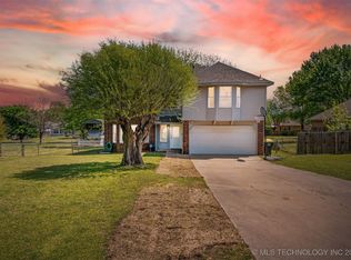 11923 S 267th East Ave, Coweta, OK 74429
