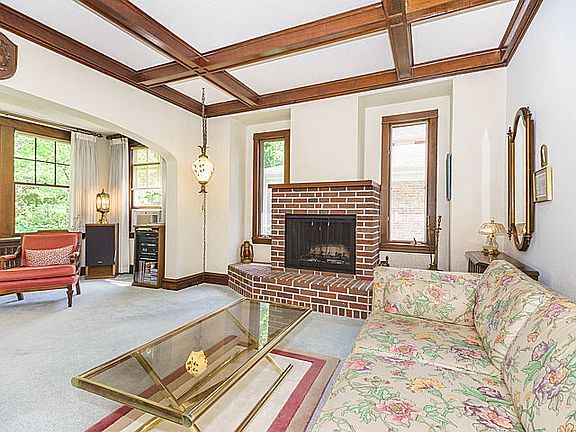 5th image of 6844 N Osceola Ave
