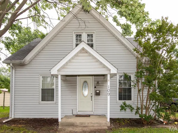 109 E Indiana St, Trenton, IL 62293