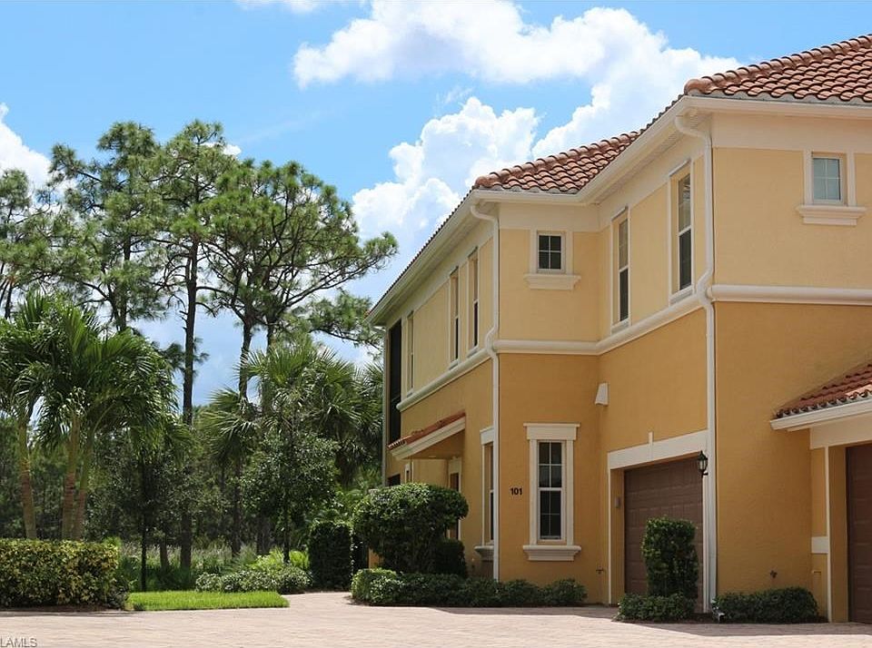 1st image of 10341 Glastonbury Cir APT 101