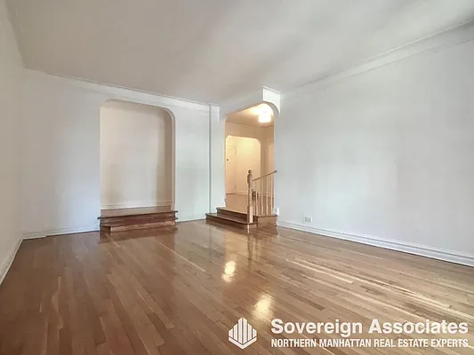 Rented by Sovereign Associates | media 11