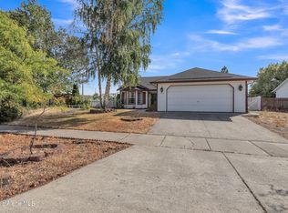 7500 W Robin Rd, Rathdrum, ID 83858