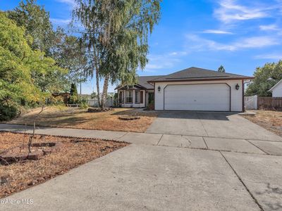 7500 W Robin Rd, Rathdrum, ID, 83858