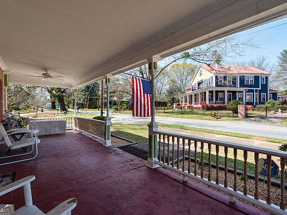 2nd image of 170 Fairplay St