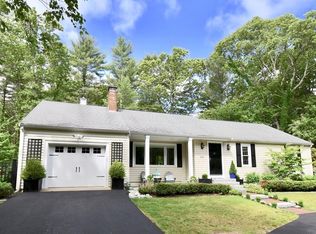 106 Enterprise St, Duxbury, MA 02332