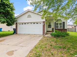 3017 Lakeshire Dr, Springfield, IL 62707