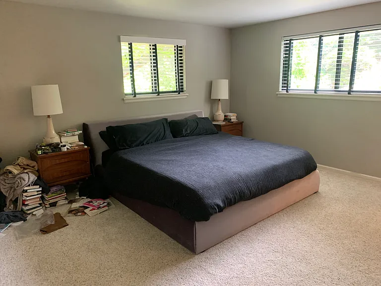 Primary bd, king bed