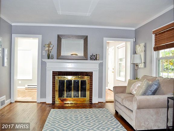 4th image of 5515 Oakmont Ave