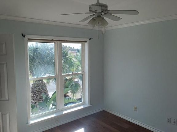 3rd image of 13934 Suntan Ave