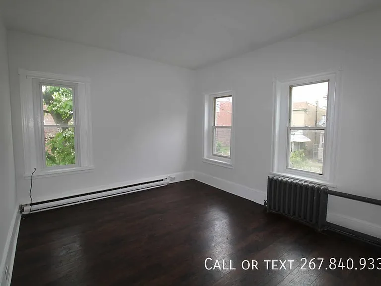 2119-2121 W 3rd St #2 — Photo 4