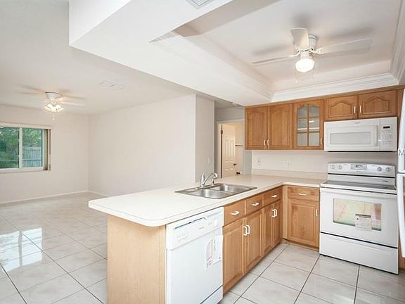 5th image of 12121 Malvern Ct