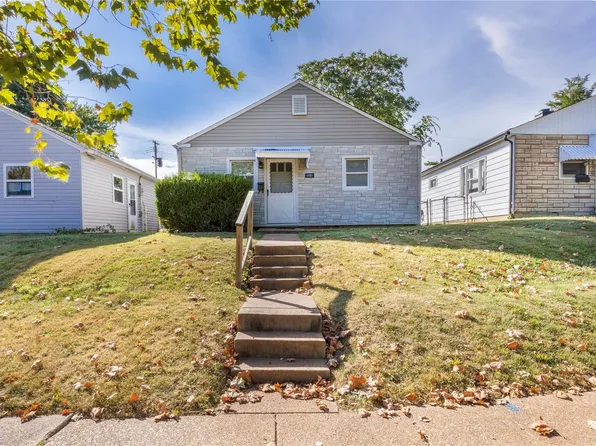 1449 Sproule Ave, Saint Louis, MO 63139