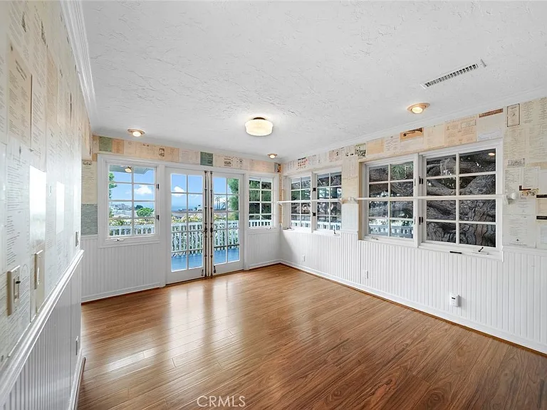 905 Emerald Bay — Photo 22