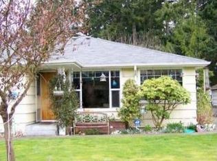 1033 Princeton St, Fircrest, WA 98466