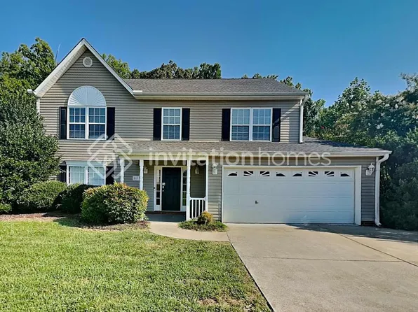 217 Stone Moss Ln, Winston Salem, NC 27127
