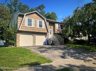 561 Leawood Ave, Toms River, NJ 08755