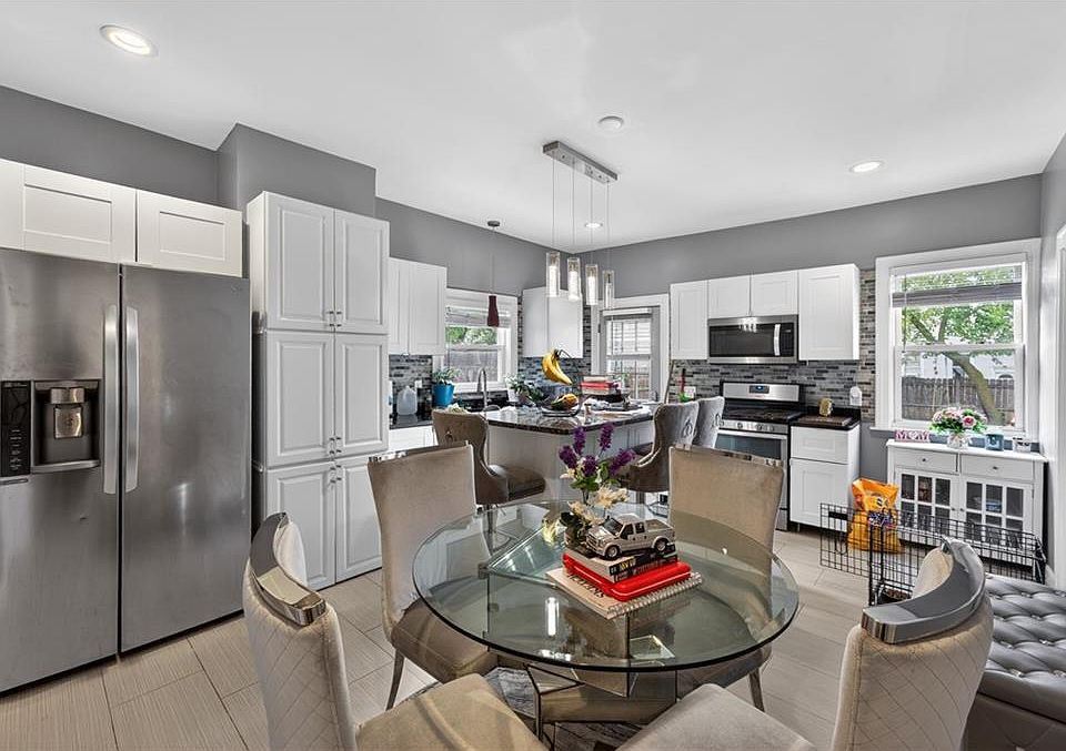 1st image of 15 Armington Ave
