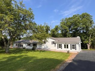 3470 Freehill Rd, Cookeville, TN 38501