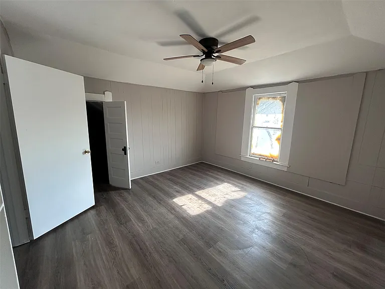 931 9th Ave #1 — Photo 12
