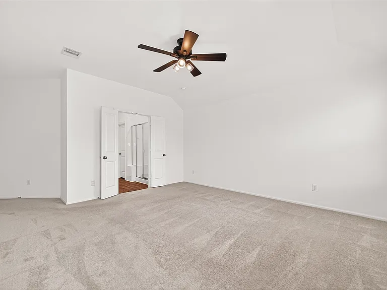 22215 Scarlino Dr — Photo 27