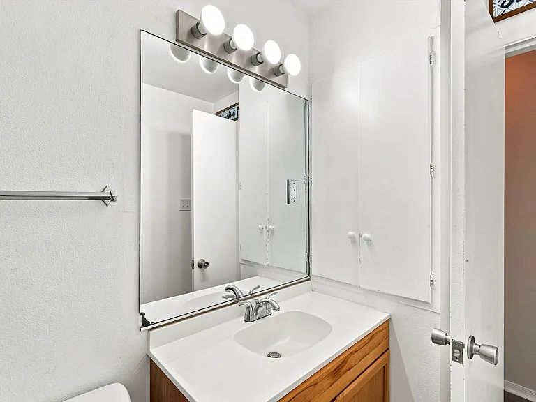 3707 Comanche Rd NE — Photo 25