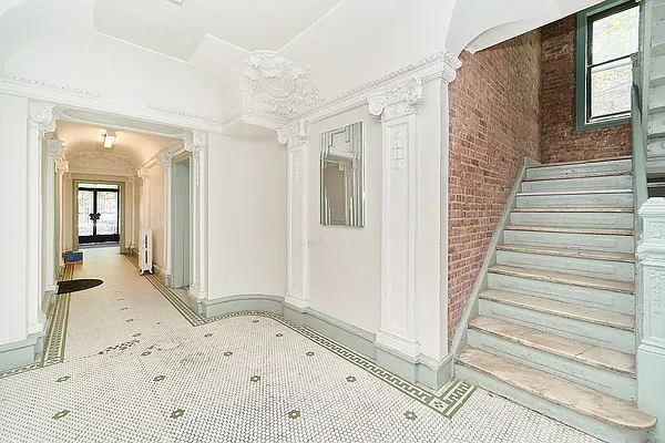 Rented by Living New York | media 26