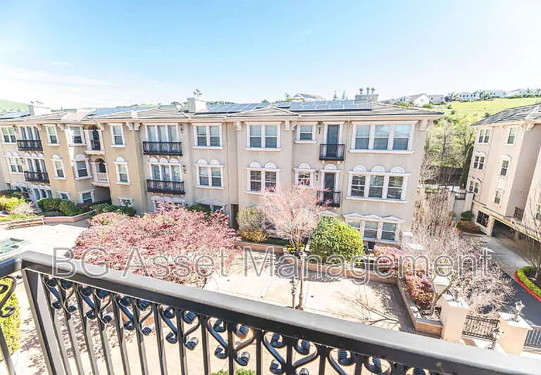 1240 Sonata Dr — Photo 23