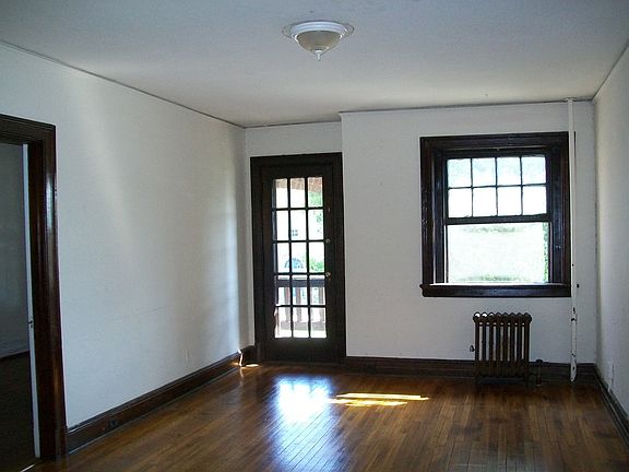 5th image of 3406 Park Ave APT 6