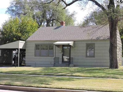 617 W 11th Ave, Hutchinson, KS, 67501