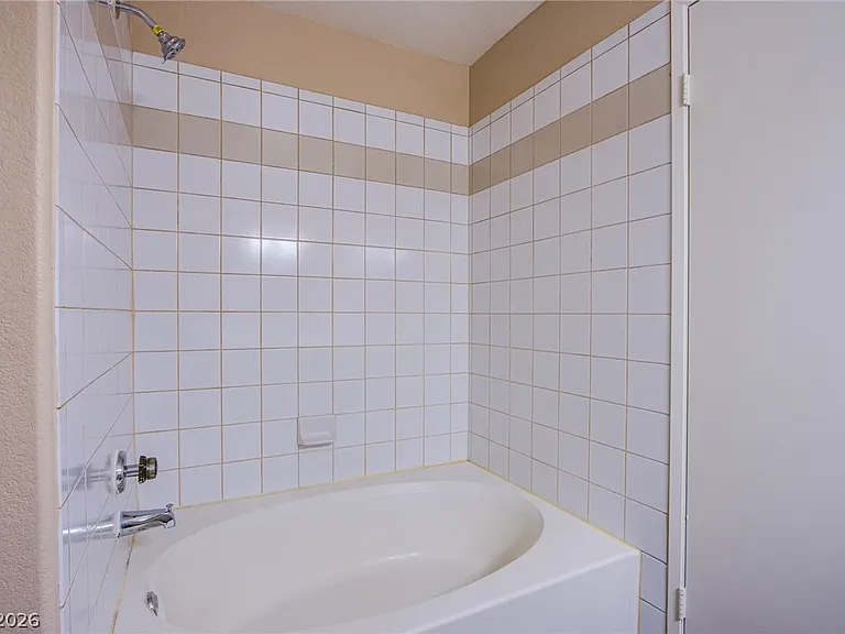 7885 W Flamingo Rd #2127 — Photo 21