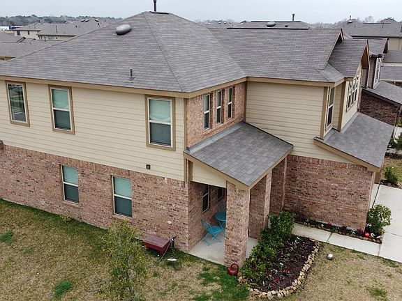 2nd image of 12018 Deer Oak Dr