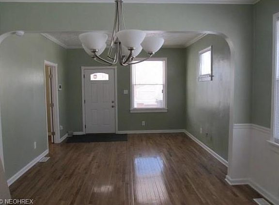 4th image of 4121 E 113th St