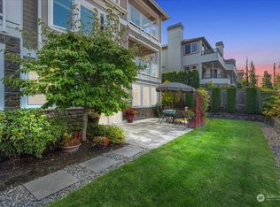 249 4th Ave S APT 102, Edmonds, WA 98020