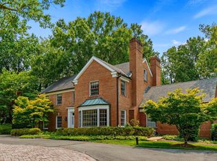 11016 Stanmore Dr, Rockville, MD 20854