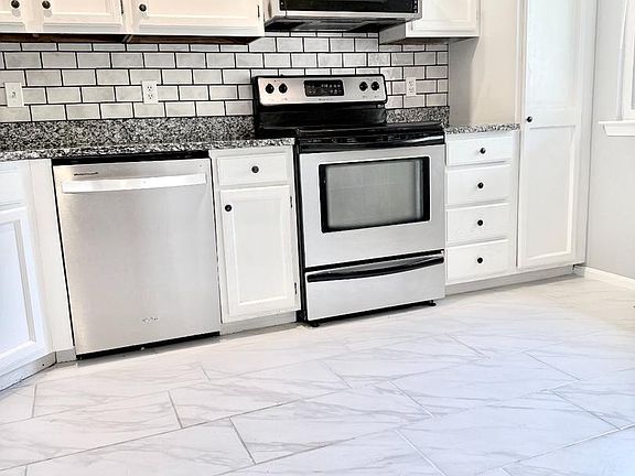 5th image of 6 Tiburon Ct