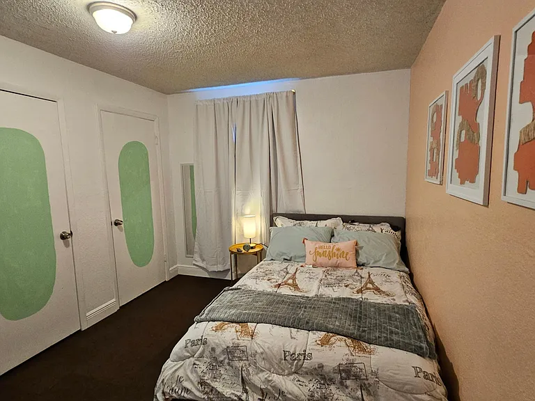 714 Texas Ave — Photo 5