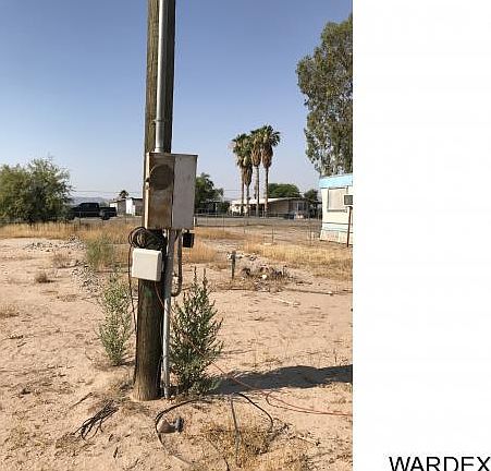 4th image of 2143 E Lone Star Dr