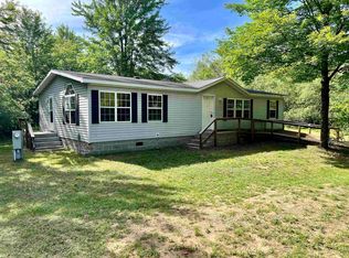 W8701 Haguewood Ln, Crivitz, WI 54114