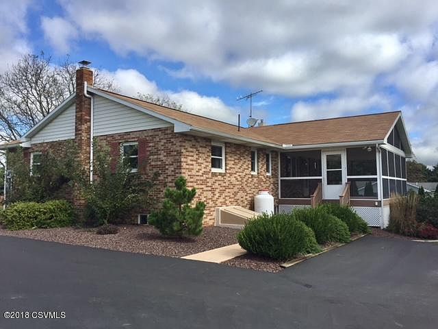 2nd image of 584 Shipman Rd