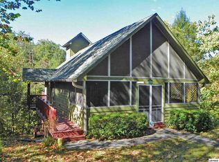 2333 Willow Ln, Sevierville, TN 37862