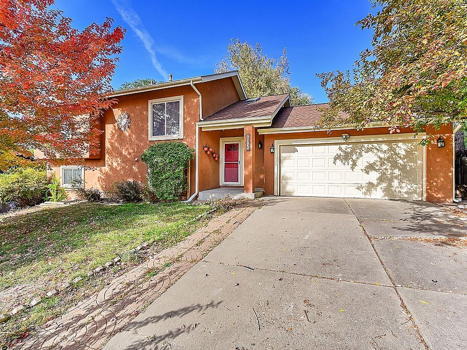 1st image of 6940 Meadowwood Pl