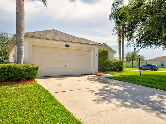 4th image of 3855 La Flor Dr