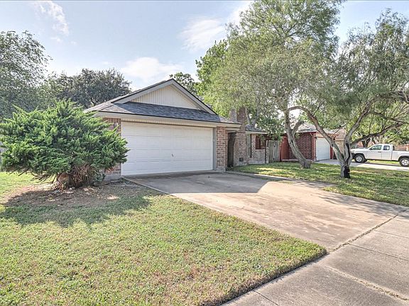 3rd image of 3433 Picadilly Ln