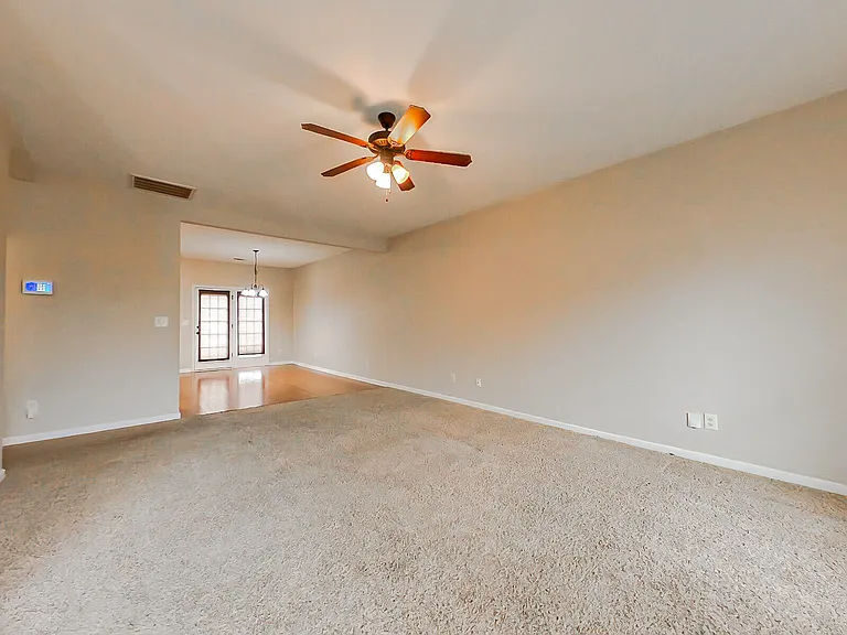 532 Capstone Way — Photo 5