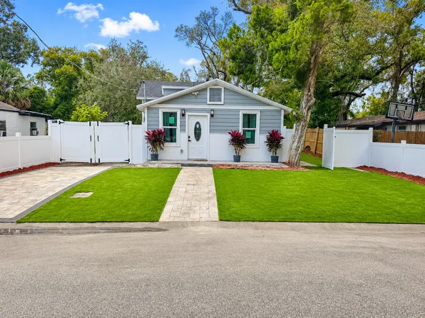 7810 N Marks St, Tampa, FL 33604